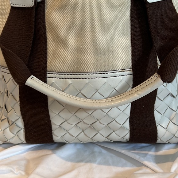 Sazaby Japan tote in cream brown accent straps with gold hardware - Picture 3 of 9